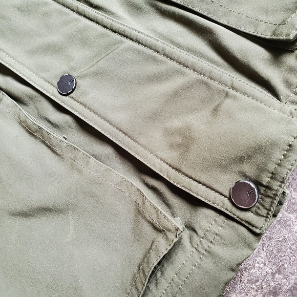 EUC Olive Green NO FADING Barn Chore Field Jacket S Andrew Marc Utility - Picture 13 of 15